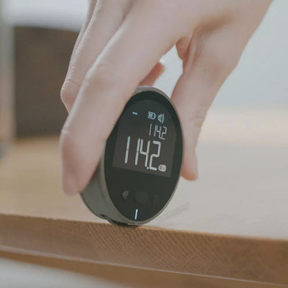 Digital Measurement Tape by GigaGear — close-up detail